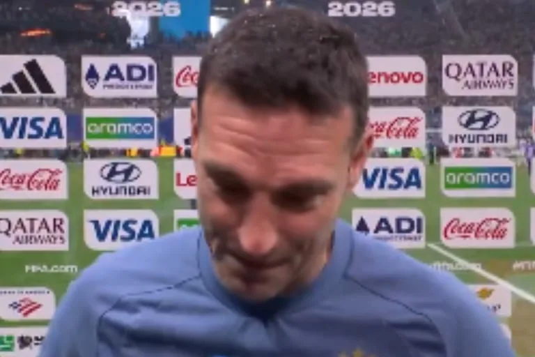 Scaloni rompió en llanto tras la remontada de Argentina: “Estoy muy emocionado, ¡qué grupo de jugadores!”